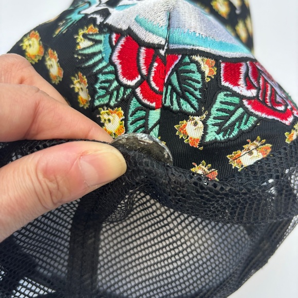 Ed Hardy Embroidered Skull Trucker Cap - Unisex - Picture 6 of 13